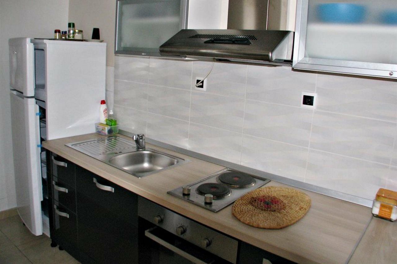 Apartments Miljak 오미스 외부 사진